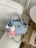 Nova Coleção Outono/Inverno 2025, Bolsa Simples e Texturizada para Axila, Bolsa de Trabalho de Alto Padrão com Grande Capacidade, Bolsa Baguete Retro de Nicho
