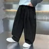Pantalones de Chándal Rayados de Otoño para Niños 2026 Nuevo Estilo de Otoño Pantalones Casuales Geniales para Bebé Pantalones Largos para Niños de Moda