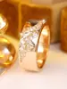 Anillo de Rama y Hoja Color Oro Cepillado Amplio Incrustado de Diamantes Lujo Ligero Sensación de Gama Alta Versátil para el Día a Día Accesorio de Temperamento Anillo para el Dedo