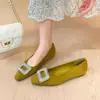 Estilo elegante para ir al trabajo terciopelo tacón bajo hebilla cuadrada boca poco profunda zapatos de vestir mujer cuero suave tacones altos 2026 principios de otoño nuevo estilo