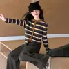 Camiseta de Manga Larga para Niña Otoño 2026 Nuevo Estilo Crop Top Rayado para Niñas Grandes Pantalones Anchos para Niños Conjunto de Dos Piezas Moderno