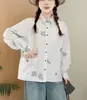 Coleção Primavera 2026: Estilo Artístico e Doce, Gola Reversível, Rejuvenescedor, Emagrecedor, Versátil, Camisa Branca Casual Soltinha para Mulheres