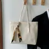 2026 Otoño Nuevo Retro Textura Tejida Bolso de Mano Hombro Moda Versátil Bolso de Mano Mochila Venta al por Mayor Bolso de Mujer