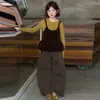 Conjunto de suéter forrado de veludo para meninas outono e inverno, T-shirt de manga longa amarela mostarda retrô estilo coreano e calça de perna larga, conjunto de três peças