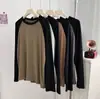Camiseta Simples com Design Color-Blocking, Manga Longa Raglã para Mulheres, Outono, Caimento Solto, Emagrecedora, Versátil, Gola Redonda, Camiseta Básica para Mulheres