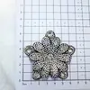 Bolsa para Sapato em Formato de Flor Estéreo Totalmente Cravejada de Diamantes Acessórios para Roupas com Strass Presilha de Rabo de Cavalo com Diamantes Acessórios de Presilha de Três Pontas
