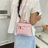 Bolso Cuadrado Pequeño Transfronterizo Fresco de Moda para Mujer, Bolso de Hombro Tejido de Color Sólido Nuevo Otoño 2026, Bolso Cruzado para el Trabajo