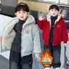 Chaqueta de Forro Polar para Niños Invierno 2025 Nueva Estilo Coreano Ropa Genial para Niños Pequeños Chaqueta Reversible de Invierno para Niños Moderna
