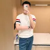Top Masculino Francês de Alta Qualidade com Blocos de Cor Listrados Slim-Fit Verão Casual Camiseta Branca Manga Curta Estilo Masculino 2026 Novo Estilo