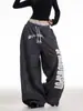 Pantalones Casuales con Degradado Lavado Retro 2025 para Hombres y Mujeres, Pantalones de Chándal Ajustados y Holgados con Letras Pintadas tipo Spray Americano y Cimitarra