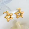 Nuevos Pendientes Estilo Chino Estilo Hong Kong Retro Estrella Estrella de Cinco Puntas Huecos Mini Versátiles Estrella Pequeña Pendientes Elegantes para Mujer