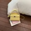 Bolso Pequeño Minimalista de Alta Gama Transfronterizo, Bolso de Hombro Cruzado de Moda, Bolso de Mano Elegante Tipo Kelly, Bolso de Mano Nuevo Versátil