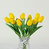 Flor de Tulipan Artificial Mini de PU de Venta Caliente Transfronteriza Decoración del Hogar Adorno de Flor Falsa Degradado Atrezo para la Atmósfera del Hogar Flor