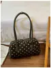 Bolsa de almofada de bolinhas de alta qualidade e estilosa para mulheres, nova bolsa de boliche retrô de nicho, bolsa de ombro sob o braço, moderna