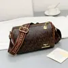Bolsa Boston Grande Capacidade Casual e Moderna 2024 Nova Moda Bolsa de Ombro Transversal Estampada Bolsa para Mãe de Meia-Idade