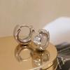 Pendientes de moda sencillos franceses de alta gama, pendientes geométricos con temperamento, plata S925, viento frío, cara ancha, círculo pequeño