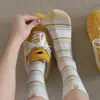 Meias Amarelas Finas de Verão para Mulheres, Meias de Cano Médio, Meias Slouch de Algodão Macio Australiano, Meias Longas Bordadas Fofas Japonesas, Meias Femininas