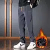Calças Casuais Marca da Moda Cintura Apertada Solta Não Magnético Não Amassa Perna Reta Roupa de Trabalho Moda Masculina Calças de Veludo Cotelê Outono Inverno