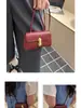 Bolso de Hombro a la Moda Estilo Francés 2026 Modelo Nuevo Hebilla de Cierre Retro Moda Debajo del Brazo Elegante Bolso Cuadrado Pequeño para Mujer