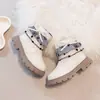 Botas de combate para niñas con ribete de encaje y lazo 2026 Otoño/Invierno Nuevas Botas de Princesa Cálidas Estilo Retro para Niños con Felpa