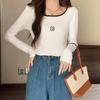 Foto Real # Camiseta de Manga Larga con Cuello Cuadrado Roscado Moda Femenina 2025 Primavera Europea Nuevo Top Ajustado