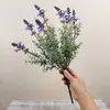 Flores artificiais, lavanda de plástico, flores falsas, adereços para fotos, arranjos florais para interiores de casa, decorações florais, ornamentos atacado