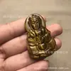 Venta caliente Colgante de Piedra Ojo de Tigre Amarillo Natural Guanyin colgante de jade Piedra de tigre Colgante Bodhisattva collar dominante para hombre