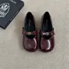 Sapatos Elegantes de Noite Estilo Francês com Vibe Vintage, Sapatos Mary Jane Planos de Bico Redondo para Mulheres, Versáteis com Saias, Sapatos Rasos de Couro