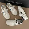 Zapatillas Blancas de Hombre Estilo Coreano Nuevas Primavera y Otoño Zapatos Estrella Casuales Versátiles de Moda Transpirables Zapatillas C-1621