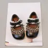 Zapatos de Cuero para Niñas 2025 Verano Nuevo Estilo Zapatos de Princesa para Niños Zapatos Individuales para Niños Pequeños Zapatos de Cuero para Niños Zapatos de Cuero Versátiles de Moda