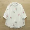 Camisa Blanca de Gasa de Algodón de Doble Capa con Bordado Pesado de Flor de Durazno y Hoja, Estilo Artístico y Fresco para Verano 2026, para Mujeres con Mangas Tres Cuartos para Estudiantes