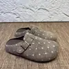 Zapatillas de media altura para aumentar la estatura persona perezosa zapatos de punta cerrada usar gruesas 2026 zapatillas perezosas de lunares interior y exterior otoño estilo coreano suela slip-on