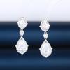 Brincos de pino de zircônia micro incrustada em forma de gota feminino s925 brincos longos de estilo luxuoso com agulha de prata brincos de clipe de orelha femininos atacado