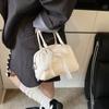 Bolsa Boston Portátil de Alta Qualidade com Padrão de Lichia Estilo Coreano Versátil Estilo Ocidental Nicho Bolsa Transversal Feminina