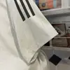 Camiseta de Manga Corta con Cuello Redondo y Tres Rayas Estilo Japonés con Estampado de Dibujos Animados para Hombres y Mujeres, Verano Holgada Moderna Pareja Top Ins