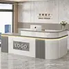 Recepción de empresa, mostrador de bar esquinero estilo chino, mostrador de caja, mostrador de atención al cliente para tiendas de ropa, escritorio de oficina comercial, diseño moderno y minimalista
