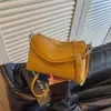 Transfronterizo 2026 Nueva Moda Casual Bolso Almohada para Mujer de un Solo Hombro Cruzado Bolso de Mano Versátil para Viajes Cotidianos Diseño de Piel Suave