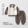 Conjunto de Moletom Color Block para Bebê Conjunto de Duas Peças Panda 3D para Bebê Roupas Casuais para Passeio na Primavera e Outono para Bebês e Crianças Pequenas Classe A