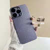 Adequado para Capa de Celular Iphone15Promax Kevlar Apple 14Pro Padrão Fibra de Carbono Vem com Película para Lente Capa