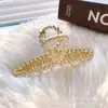 Pinza para el Cabello con Forma de Cruz Vintage de Perlas y Pedrería Estilo Francés para la Parte Trasera de la Cabeza, Accesorio para el Cabello Elegante y Versátil
