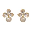 Brincos de Pérola Florais Exquisitos Estilo Francês Luxo Leve Micro Embellished, Design de Nicho de Alta Qualidade Brincos Únicos Atacado