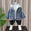 Jaqueta Jeans de Primavera para Meninos 2025 Nova Roupa Infantil Bonita Top com Capuz Removível Jaqueta Casual Camisa