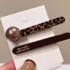 Clip de Pato Estampado de Leopardo Color Chocolate Nuevo Primavera/Verano Pinza para el Cabello Coreana de Moda Color Café Perla Pinza Lateral para Mujeres