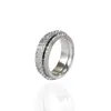 Anillo Versátil Simple Liso Minimalista de Lujo Ligero Estilo Europeo y Americano en Color Acero con Fila de Diamantes, Set de Apilamiento de Lujo Ligero