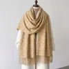 Cachecol outono e inverno Tory Burch, xale feminino, xale quente geométrico de imitação de cashmere, xale de cashmere para usar por cima da roupa