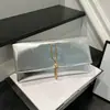 Bolso cuadrado pequeño de moda para mujer estilo coreano, moderno y minimalista con colgante de borla, clutch tipo sobre, bolso de noche chic y simple