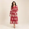 Vestido de Encaje Bordado Pesado Francés para Mujer Cuello en V Cuello Alto Manga Larga Cintura ceñida Dobladillo ancho Vestido Largo En Stock Venta al por Mayor de Fábrica