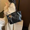 Bolsa de Axila Retro Simples Maillard Feminina 2026 Nova Bolsa de Ombro de Grande Capacidade para o Dia a Dia Bolsa Tote de Alto Padrão