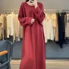 Estilo holgazán cuello redondo simple color sólido bordado sobre la rodilla suelto casual para ir al trabajo lana completa jersey de punto para mujer