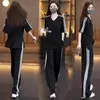 Conjunto Esportivo Casual da Moda Personalizado Plus Size para Mulheres Verão Novo Manga Curta Conjunto de Duas Peças da Moda para Mulheres